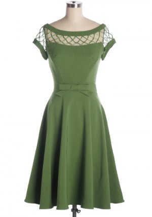 Alika Dress in Green