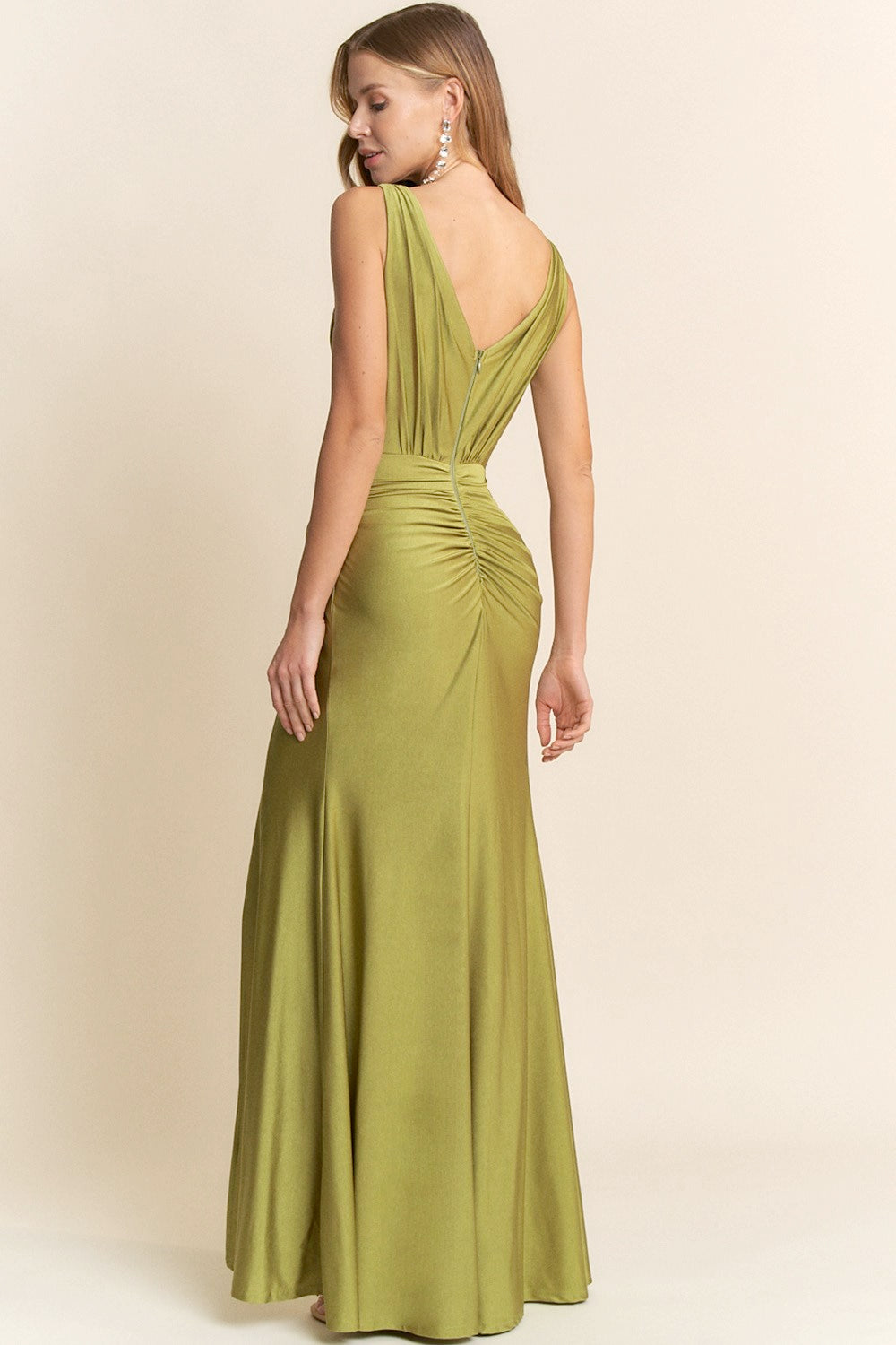 PRE-ORDER: Renee Dress in White Wine