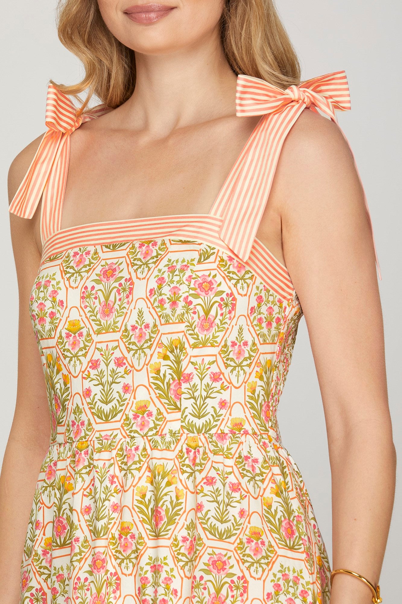 Mansion On The Hill Dress in Peach