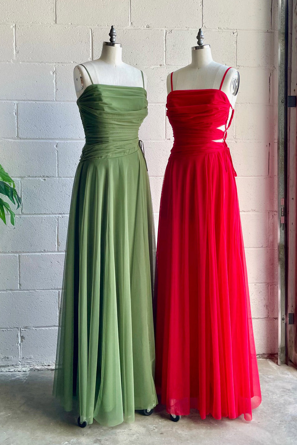 Olivia Tulle Dress in Red