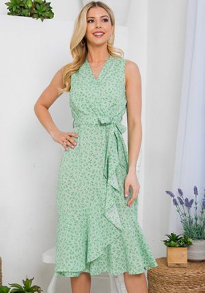 By The Lake Dress in Mint
