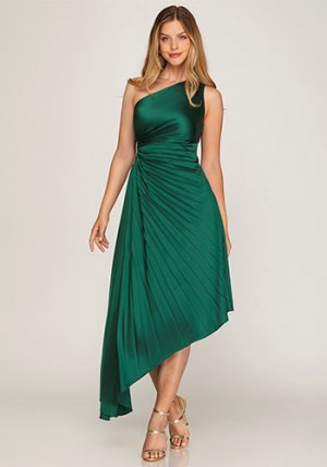 PRE-ORDER NOVEMBER: Asymmetrical Dress in Green