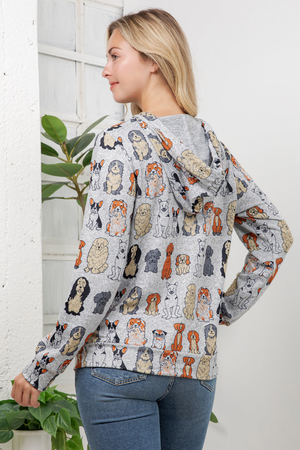 PRE-ORDER: Hoodie Dogs