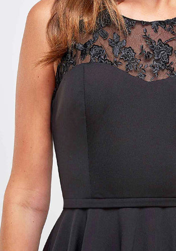 PRE-ORDER: Gift Registry Dress in Black