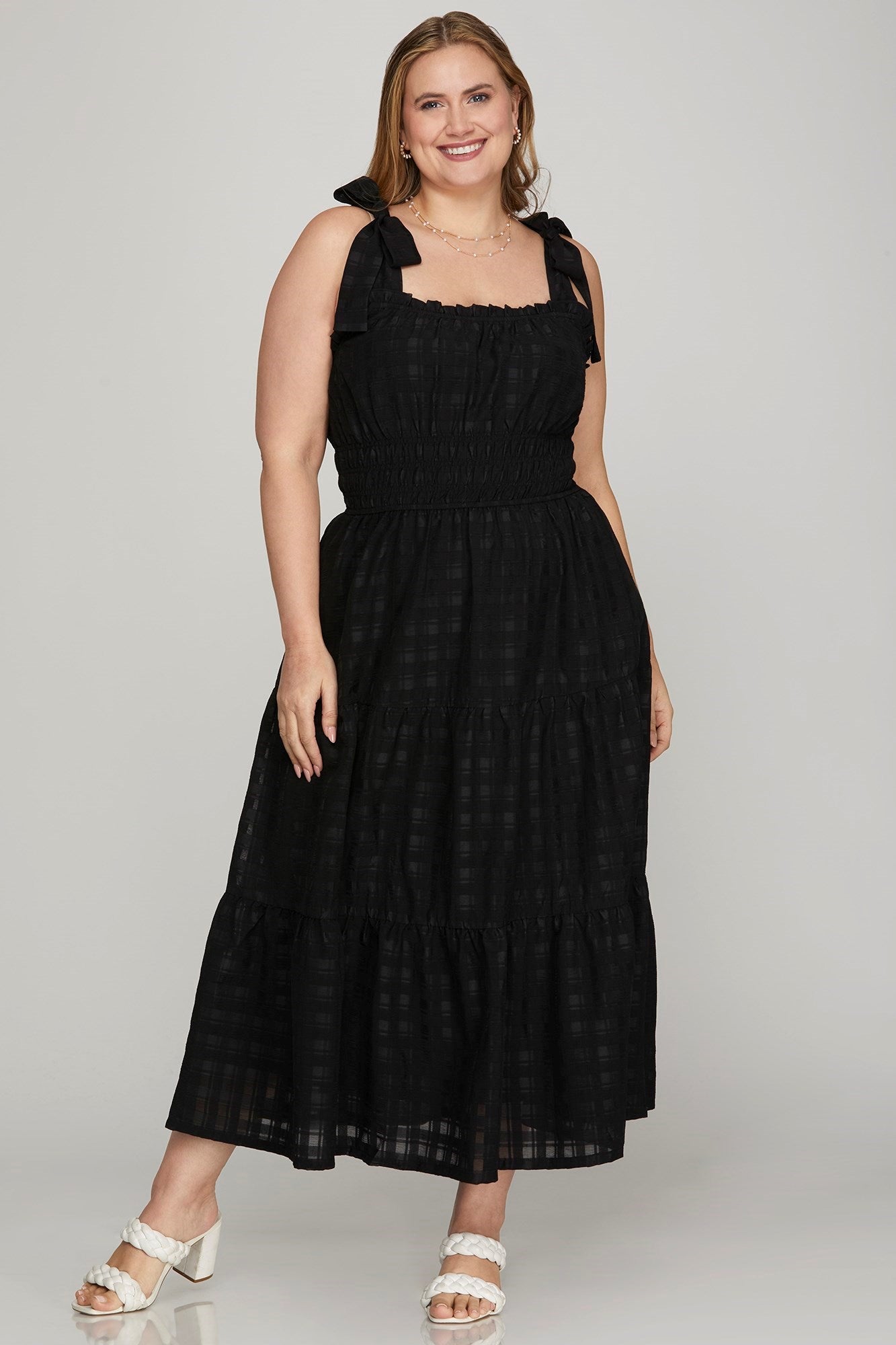PRE-ORDER: Works Like a Charm Dress Black - PLUS