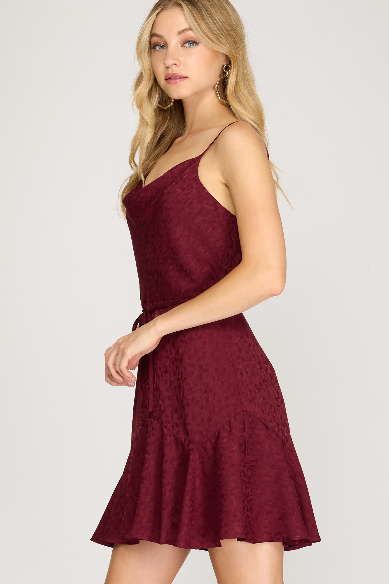 Cityscape Sateen Dress in Wine