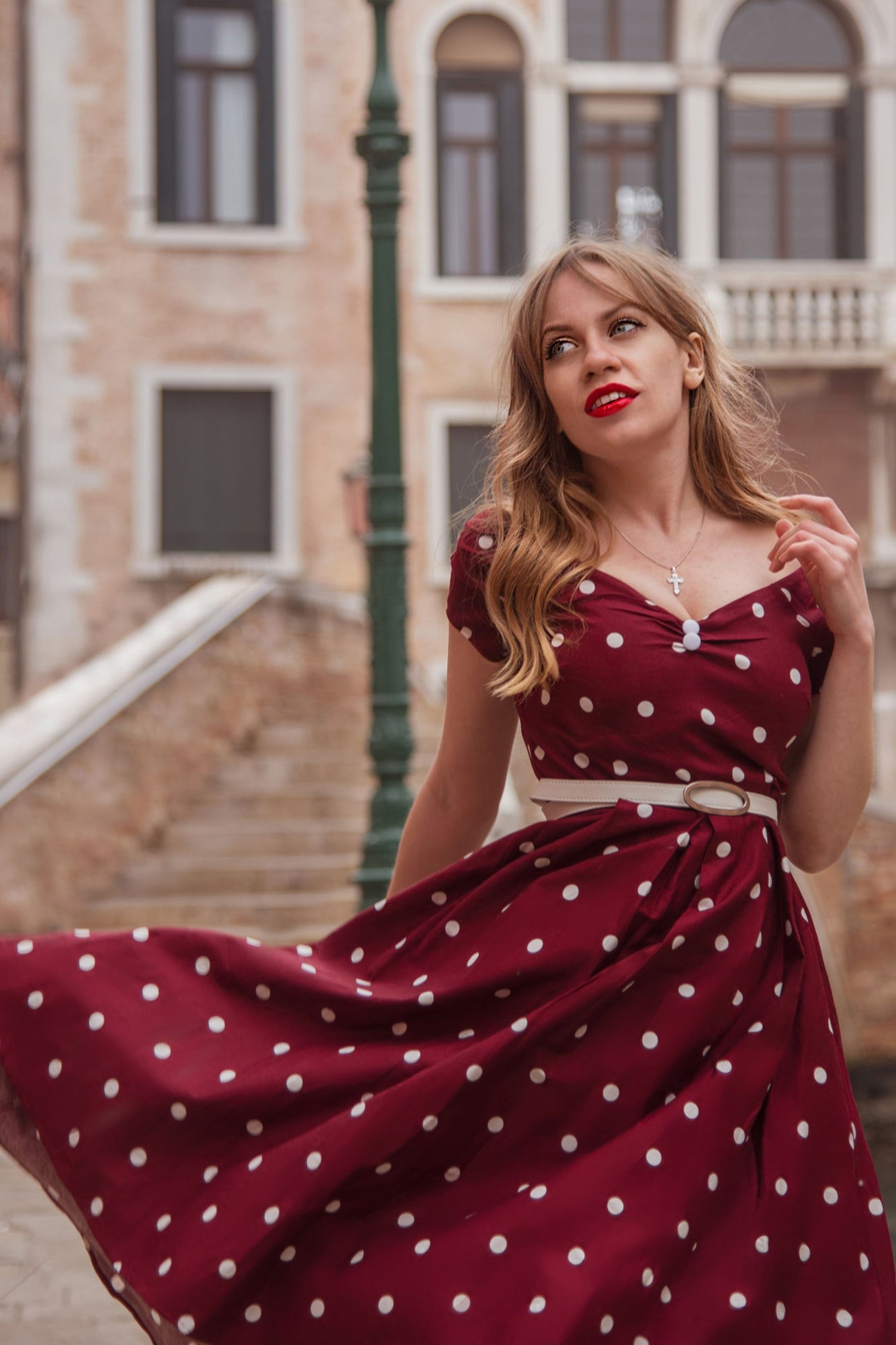 Lily Retro Dress in Burgundy