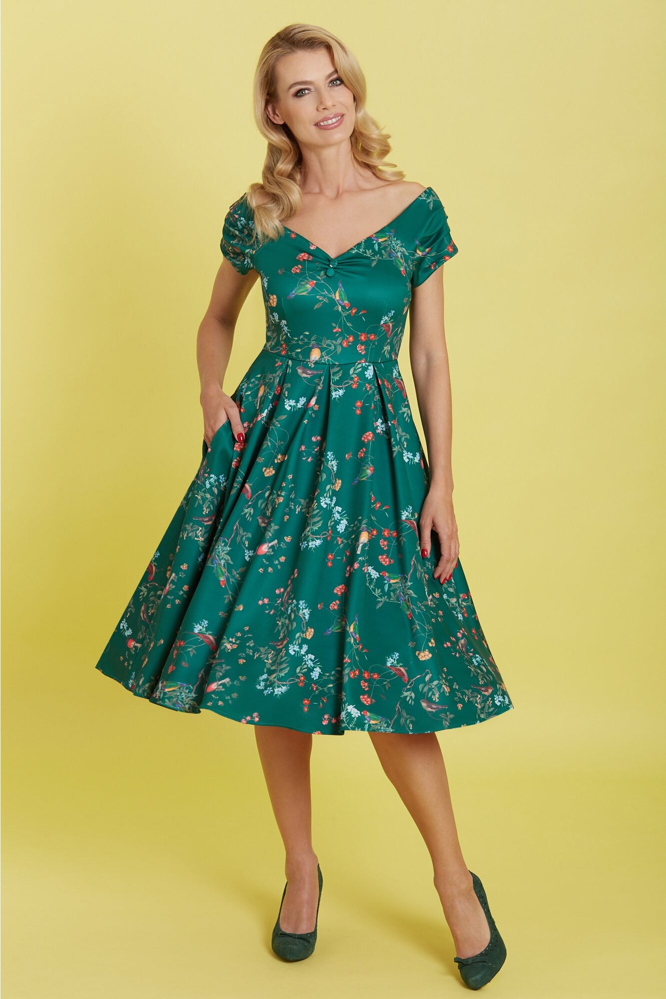 Lily Retro Dress in Green Bird