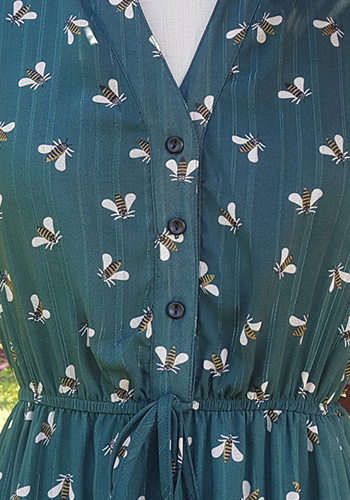 French Cafe Dress in Pollinator - Click Image to Close